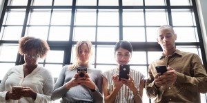 Beitragsbild des Blogbeitrags Facebook Messenger Ads: Insider Tips for Effective Facebook Marketing
