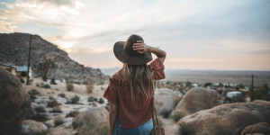 Beitragsbild des Blogbeitrags Influencer Marketing Guide 2022 – so führst du erfolgreiche Influencer-Kampagnen durch