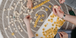 Beitragsbild des Blogbeitrags Zeit sparen mit Antwortvorlagen für ein effizientes Community Management – Teil 2 