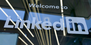 Beitragsbild des Blogbeitrags LinkedIn-Post-Arten 2022: Der große Überblick