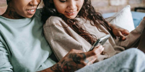 Beitragsbild des Blogbeitrags YouTube Shorts: Informationen und Tipps zum neuen Format