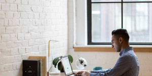 Beitragsbild des Blogbeitrags Social Media Tools – die wichtigste Software für erfolgreiches Social Media Marketing im Überblick