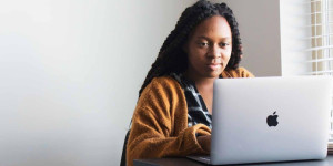 Beitragsbild des Blogbeitrags Customer Service – so sorgst du für zufriedene Kund:innen