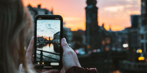 Beitragsbild des Blogbeitrags Instagram Stories Guide: so nutzt du das Format erfolgreich