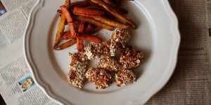 Beitragsbild des Blogbeitrags Food: Healthy Chicken Nuggets & Pommes 