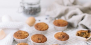 Beitragsbild des Blogbeitrags Banana Bread Muffins mit Chocolate Chips