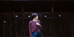 Beitragsbild des Blogbeitrags OUTFIT: Reparieren statt wegwerfen