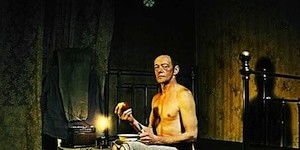Beitragsbild des Blogbeitrags Erwin Leder in „SPIELZEUGLAND endstation“