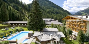 Beitragsbild des Blogbeitrags Alpine Spa Indulgence at Wellness Hotel Jesacherhof 