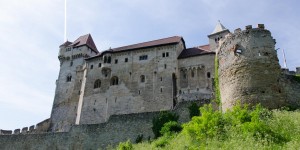 Beitragsbild des Blogbeitrags Die Burg Liechtenstein: eine Mittelalterburg, wie sie im Buche steht!