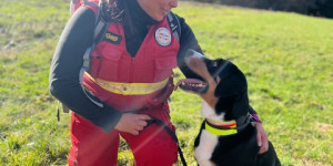 Beitragsbild des Blogbeitrags Rettungshunde-Einsatzprüfung erfolgreich bestanden
