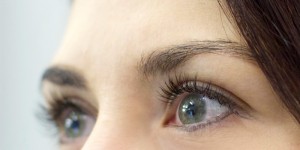 Beitragsbild des Blogbeitrags Wimpernverlängerung mit Luxuslashes