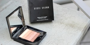 Beitragsbild des Blogbeitrags Bobbi Brown – Sandstone Shimmer Brick 
