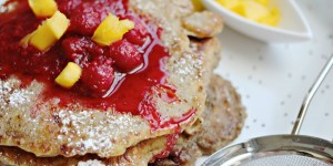 Beitragsbild des Blogbeitrags CHIA PANCAKE LOVE {HEALTHY GORGEOUS SOUL FOOD}