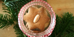 Beitragsbild des Blogbeitrags HONIGLEBKUCHEN ODER DER DUFT VON WEIHNACHTEN  