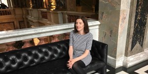 Beitragsbild des Blogbeitrags OOTD: NEW YEAR, NEW DRESS