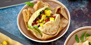 Beitragsbild des Blogbeitrags FULL OF FLAVOR: PITA MIT GERÖSTETEM KARFIOL  