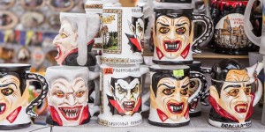 Beitragsbild des Blogbeitrags Mythos und Wahrheit des Dracula-Spuks