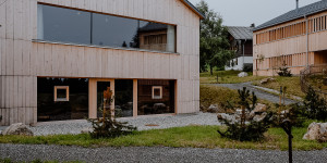 Beitragsbild des Blogbeitrags fuchsegg eco lodge: Ein Wochenende im Bregenzerwald