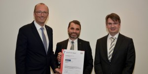 Beitragsbild des Blogbeitrags ISO 50001-Zertifizierung der Raiffeisenlandesbank OÖ erfolgreich abgeschlossen 