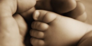 Beitragsbild des Blogbeitrags Darf Bewegung schon im Wochenbett starten? 