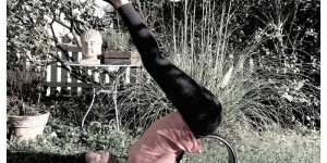 Beitragsbild des Blogbeitrags Open Your Heart – das Yogawheel von YoWhee im Test