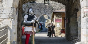 Beitragsbild des Blogbeitrags Am Mittelalterfest der Burgruine Aggstein 