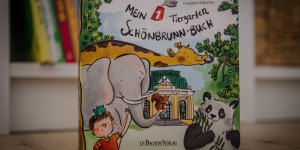 Beitragsbild des Blogbeitrags Zootiere kennen lernen mit „Mein 1. Tiergarten Schönbrunn Buch“