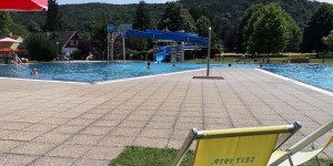 Beitragsbild des Blogbeitrags Ein Badetag im Schlossbad Pitten