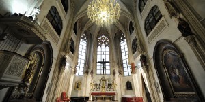 Beitragsbild des Blogbeitrags Weltberühmte Musik und eine versteckte Kapelle aus dem Mittelalter: Die Wiener Hofburgkapelle