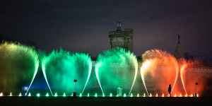 Beitragsbild des Blogbeitrags Illumina im Schlosspark Laxenburg. Ein winterliches Lichterspektakel 