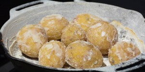 Beitragsbild des Blogbeitrags Kartoffeln mit Salzkruste vom Grill – „Papas arrugadas“ 