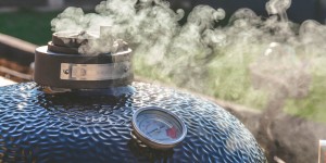 Beitragsbild des Blogbeitrags Monolith LeChef – der Keramikgrill Testbericht