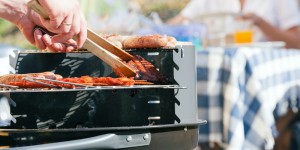 Beitragsbild des Blogbeitrags Top 15 Grill-Mythen – Wir klären halbgares Grillwissen auf 