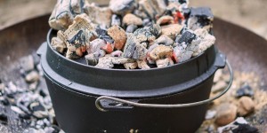 Beitragsbild des Blogbeitrags Der ultimative Dutch Oven Guide – Infos, Tipps & Kaufberatung 