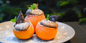 Beitragsbild des Blogbeitrags Saftiger Schokokuchen aus der Orangenschale