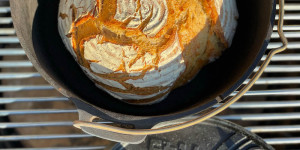 Beitragsbild des Blogbeitrags Leckeres Weizenbrot aus dem Dutch Oven 