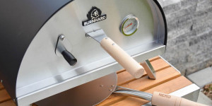 Beitragsbild des Blogbeitrags Outdoor Pizzaofen Nero von Burnhard