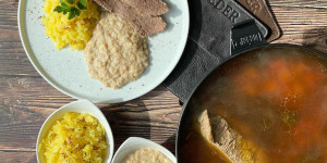 Beitragsbild des Blogbeitrags Zarter Tafelspitz aus dem Dutch Oven