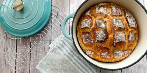 Beitragsbild des Blogbeitrags Brot aus dem Topf – Alles was du wissen musst!
