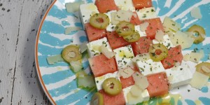 Beitragsbild des Blogbeitrags Melonen Feta Sommersalat