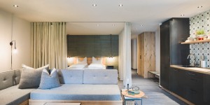 Beitragsbild des Blogbeitrags Schöngeist: Schönherr Haus. Schön herr-lich im Stubai.