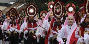 Beitragsbild des Blogbeitrags Wenn Roller und Scheller „einführen“: die Fasnacht in Tarrenz 