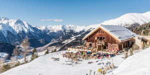 Beitragsbild des Blogbeitrags Verschwenderische Zurückhaltung auf der Stieralm in Nauders 