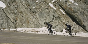 Beitragsbild des Blogbeitrags Vom Tal bis auf den Gletscher: Eine Rennrad-Fotostory aus Tirol 