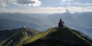 Beitragsbild des Blogbeitrags 15 außergewöhnliche Kapellen in Tirol 