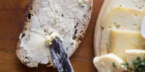 Beitragsbild des Blogbeitrags Burgeralm: Ein Muss für Käseliebhaber