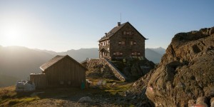 Beitragsbild des Blogbeitrags Schöner Wandern, besser Essen: 6 außergewöhnlich gute Slow-Food-Hütten 