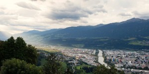 Beitragsbild des Blogbeitrags 5 Dinge, die ihr an einem Sommerabend in Innsbruck machen solltet 