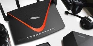 Beitragsbild des Blogbeitrags Netgear präsentiert fulminantes Gameplay mit dem neuen Nighthawk Pro Gaming XR700 WLAN-Router 